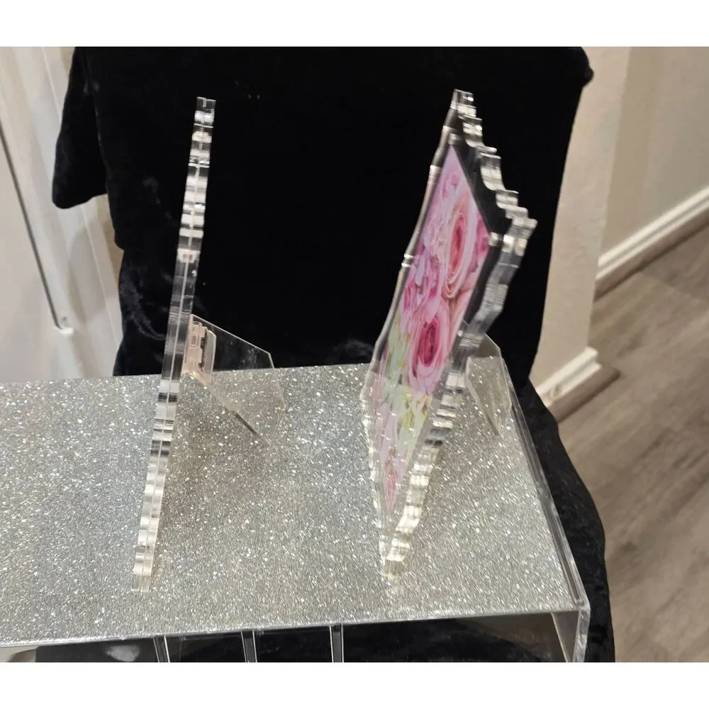 Isaac Jacobs Magnetic Vintage Inspired Cut-Out Border Magnetic Acrylic Frames-2‎